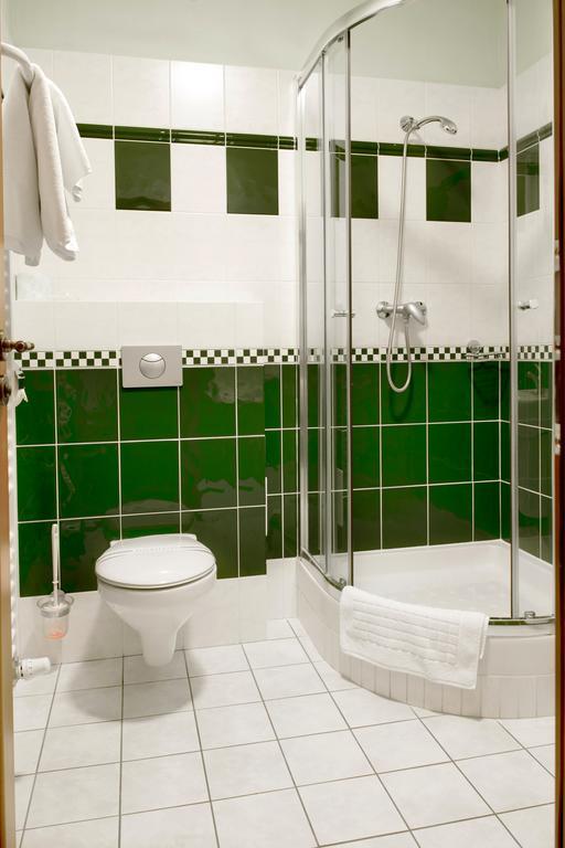 Wellness Hotel Ida Františkovy Lázně Rum bild